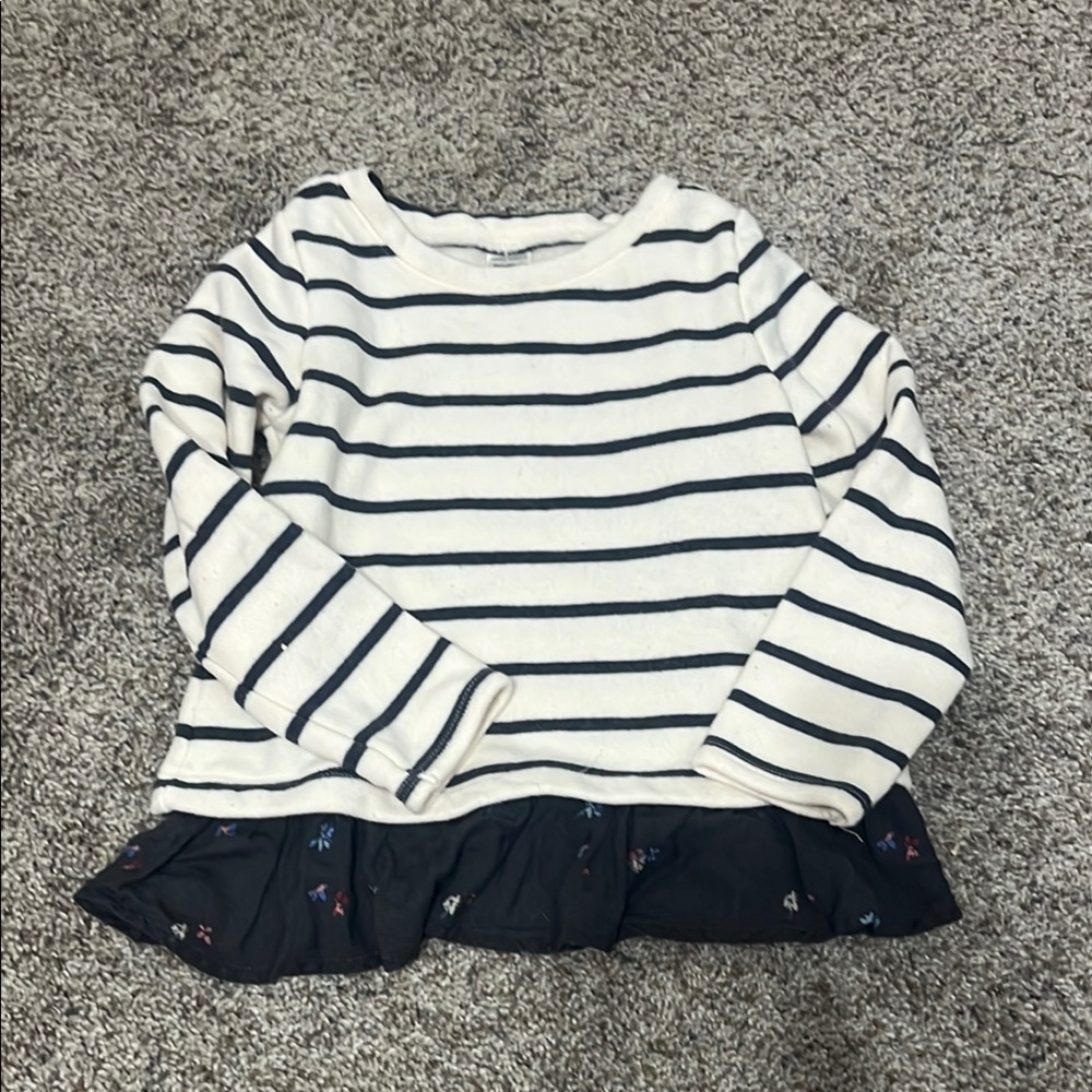 OshKosh B'gosh Long Sleeve with Ruffle Hem
